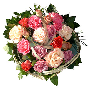 La Vie en Rose - You will love this charming bouquet with pearl, soft pink and fuchsia roses in different varieties.<br><br>Code:620-803-620-0000085106