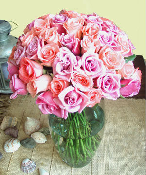Sugar N Spice - This one dozen sweet-smelling lilac and unique hot pink roses will surely amaze and endear anyone to your heart! Vase is not included. Every Flower Depot Bouquet includes: Special wrapping with non-woven fabric and a paper twine ribbon. A greeting card with your personal message. Delivered with great care in our distinctive handmade boxes. The box includes care instructions.<br><br>Code:608-3511-608-0000110103