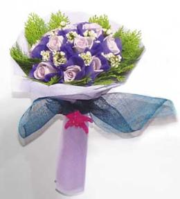 Fragrance - 12 unique colour Sweet Fragance Purple super long stem Roses with Wax flowers<br><br>Code:702-3426-702-0000056132