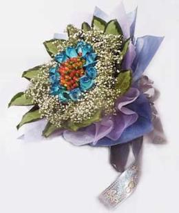 Blue Velvet - 12 Blue Roses, Hypericum and Gypsophila<br><br>Code:702-8927-702-0000056134